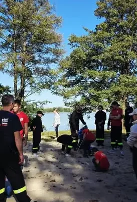 Młodzież z MDP Ludwin szkoliła się nad Jeziorem Białym w Okunince